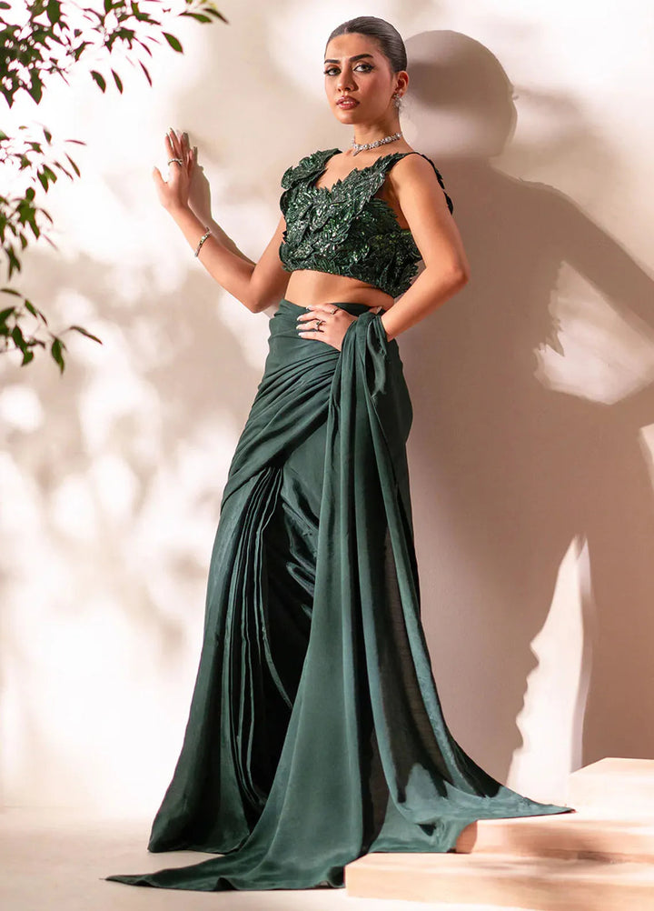 Izel Unstitched Embroidered Organza Saree SLC-001-Luxe