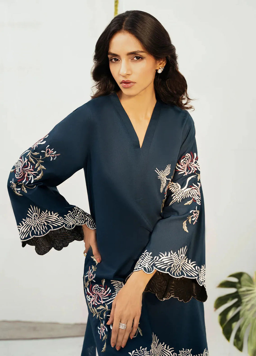 Izel Pret Embroidered Slub Lawn 2 Piece Suit Solara