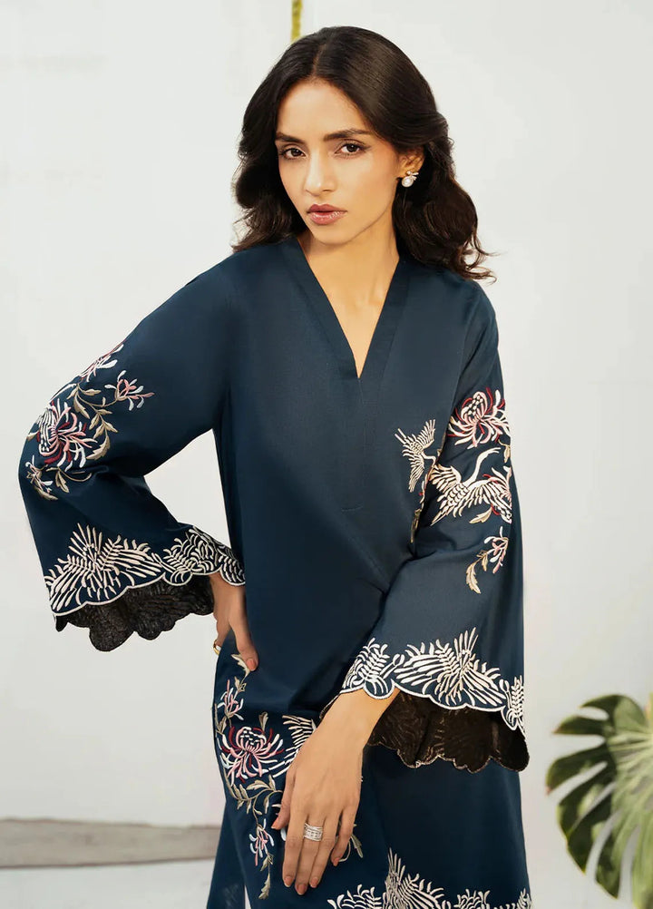 Izel Pret Embroidered Slub Lawn 2 Piece Suit Solara