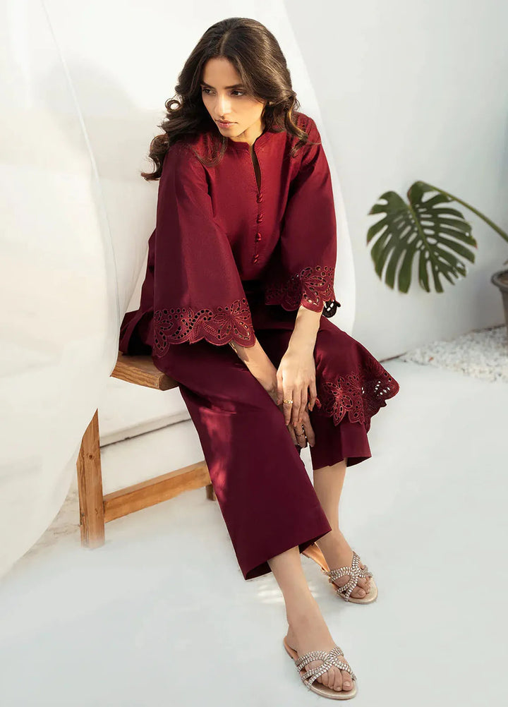 Izel Pret Embroidered Slub Lawn 2 Piece Suit Solstice