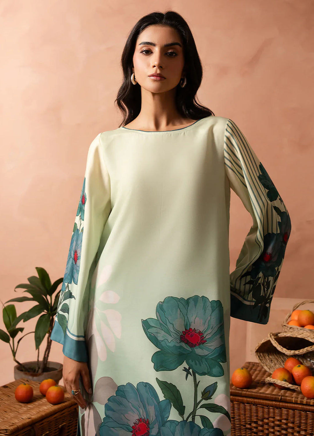 Izel Pret Printed Lawn 2 Piece Suit Flicker