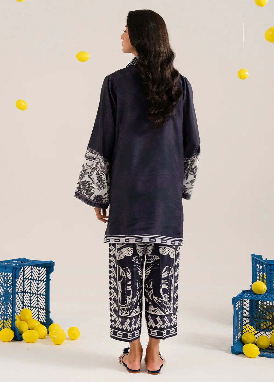 Izel Pret Printed Lawn 2 Piece Suit Kavya