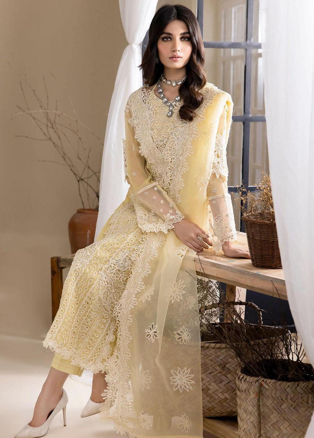 Iznik Embroidered Chiffon Suits Unstitched 3 Piece IZ23CH CC-23 Delilah - Luxury Collection