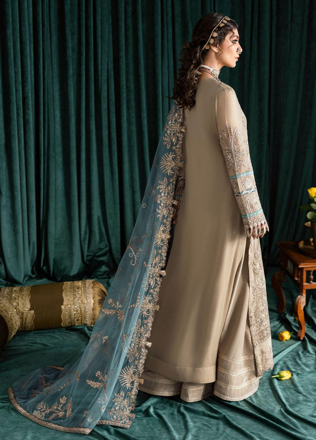 Iznik Embroidered Chiffon Suits Unstitched 3 Piece IZ23-C2 CC-15 Jaiya - Luxury Collection