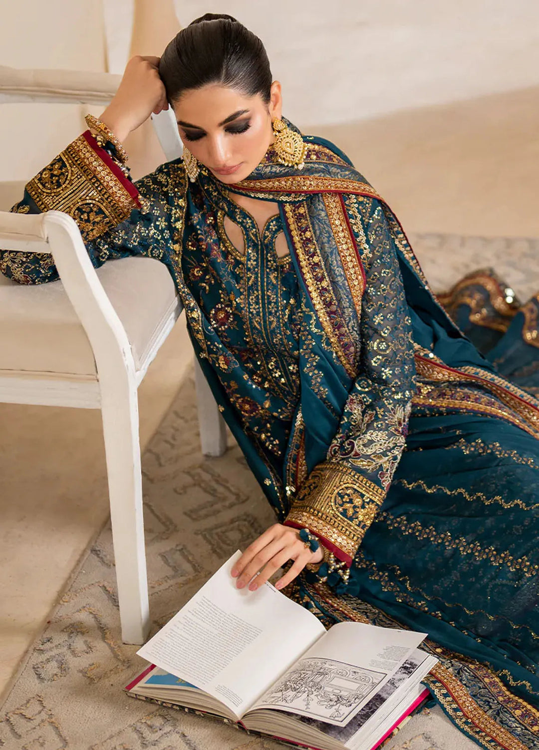 Iznik Embroidered Chiffon Suits Unstitched 3 Piece IZ24CC CC-46 - Luxury Collection