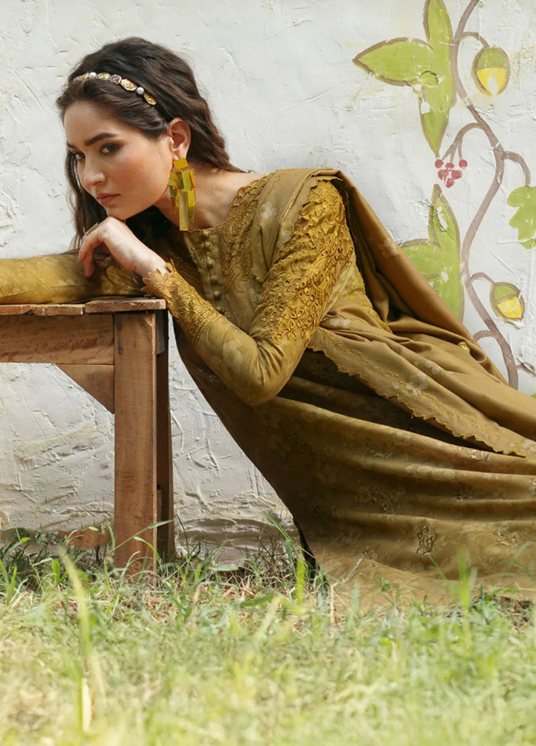 Iznik Embroidered Khaddar Suit Unstitched 3 Piece IZ24PW IPK-02 - Winter Collection