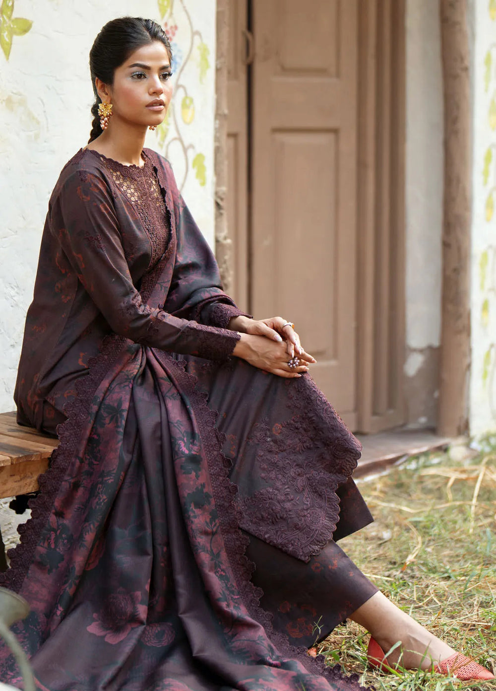 Iznik Embroidered Khaddar Suit Unstitched 3 Piece IZ24PW IPK-04 - Winter Collection