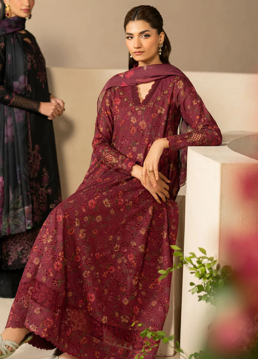 Iznik Embroidered Lawn Suit Unstitched 3 Piece IZ25FE EFL-10 - Summer Collection