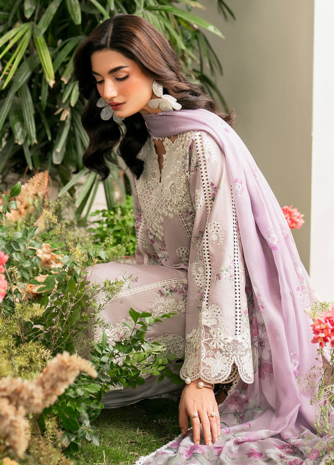 Iznik Embroidered Lawn Suits Unstitched 3 Piece IZ25FE IFE-09 - Summer Collection