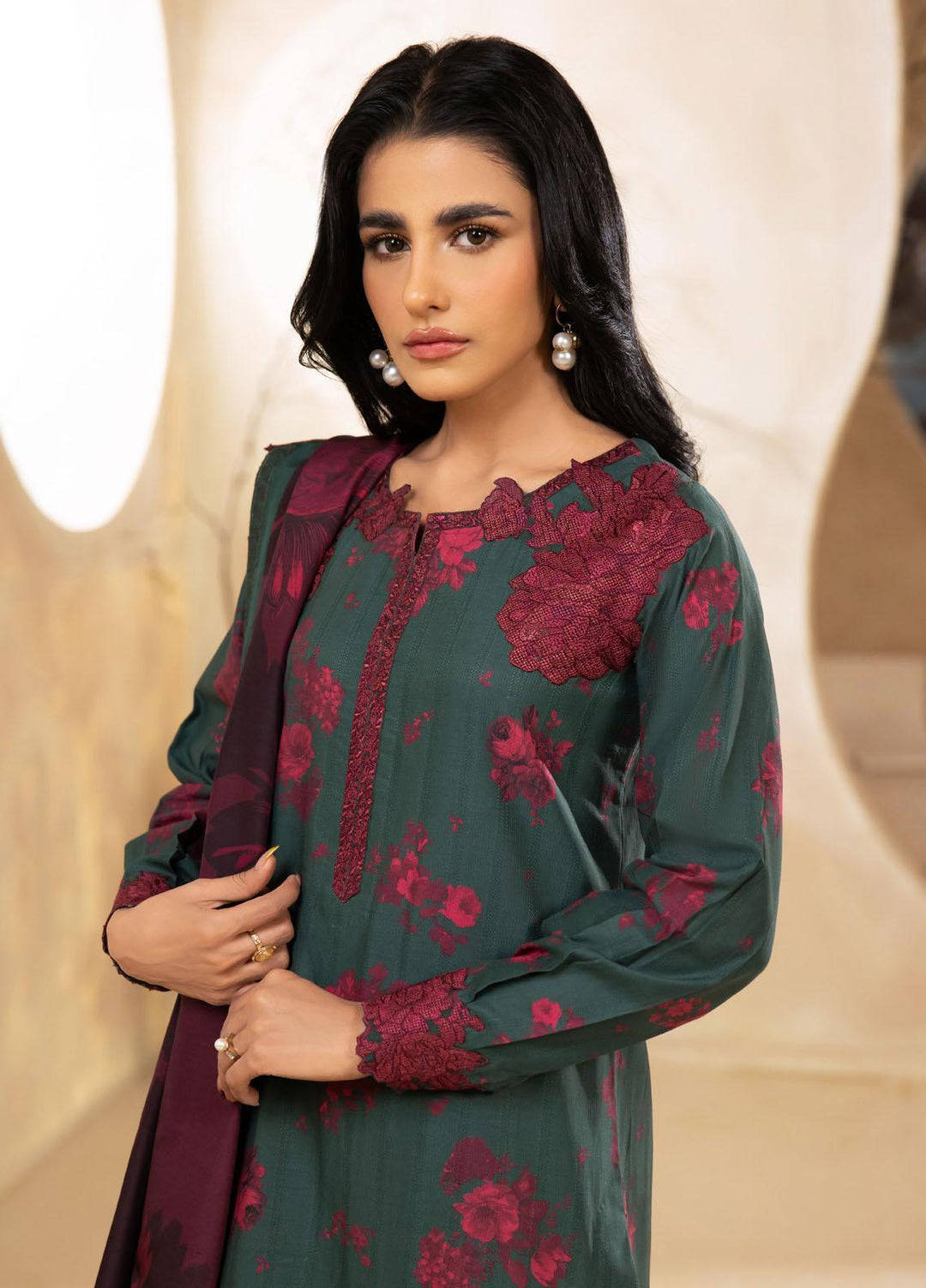 Iznik Embroidered Viscose Suits Unstitched 3 Piece IZ23LW ILW 08 Carina - Winter Collection