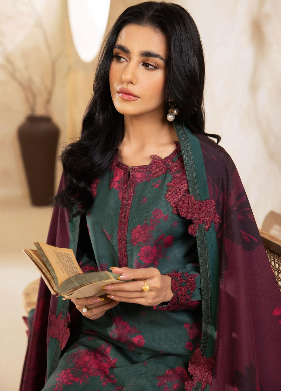 Iznik Embroidered Viscose Suits Unstitched 3 Piece IZ23LW ILW 08 Carina - Winter Collection