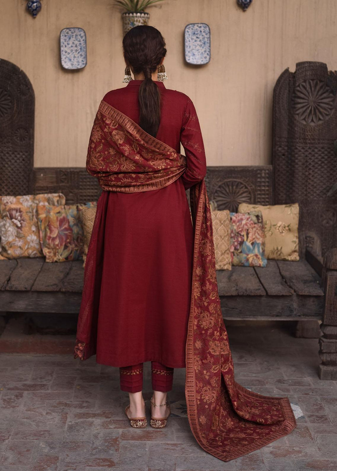 Riwayat By Iznik Embroidered Khaddar Suits Unstitched 3 Piece IZ22RK RC-01 Anahita - Winter Collection