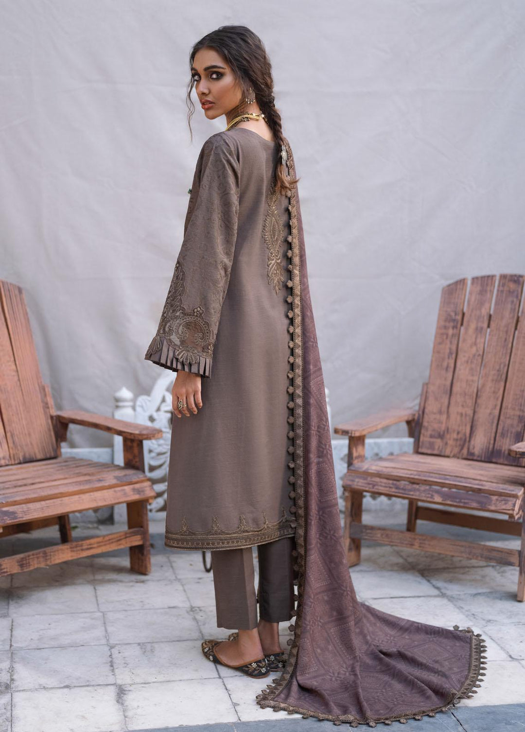 Riwayat By Iznik Embroidered Khaddar Suits Unstitched 3 Piece IZ22RK RC-10 Iztiraar - Winter Collection