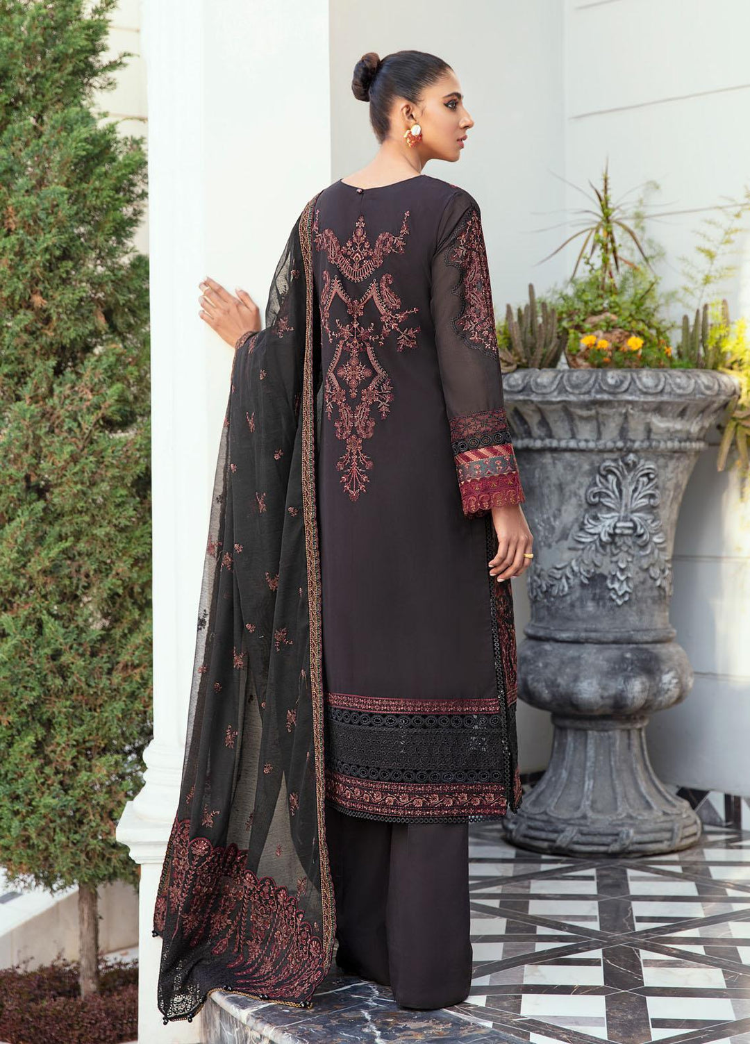 Iznik Embroidered Lawn Suits Unstitched 3 Piece IZ22SV 02 Sable - Luxury Collection