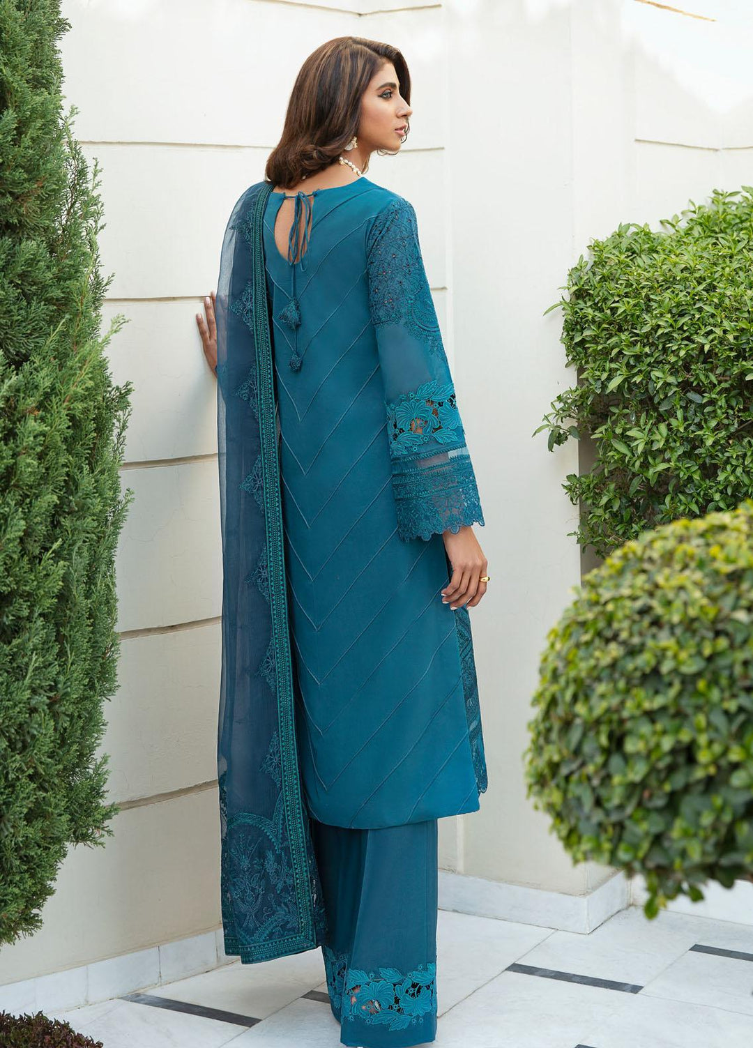 Iznik Embroidered Lawn Suits Unstitched 3 Piece IZ22SV 03 Oceanus - Luxury Collection