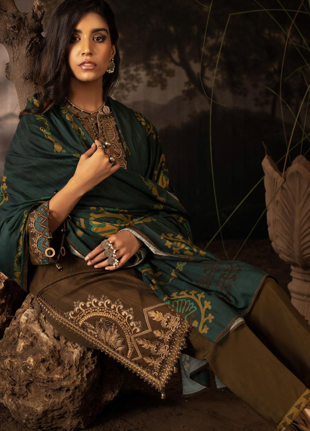 Iznik Embroidered Linen Suits Unstitched 3 Piece IZ21ZF ILC-03 Layina - Winter Collection