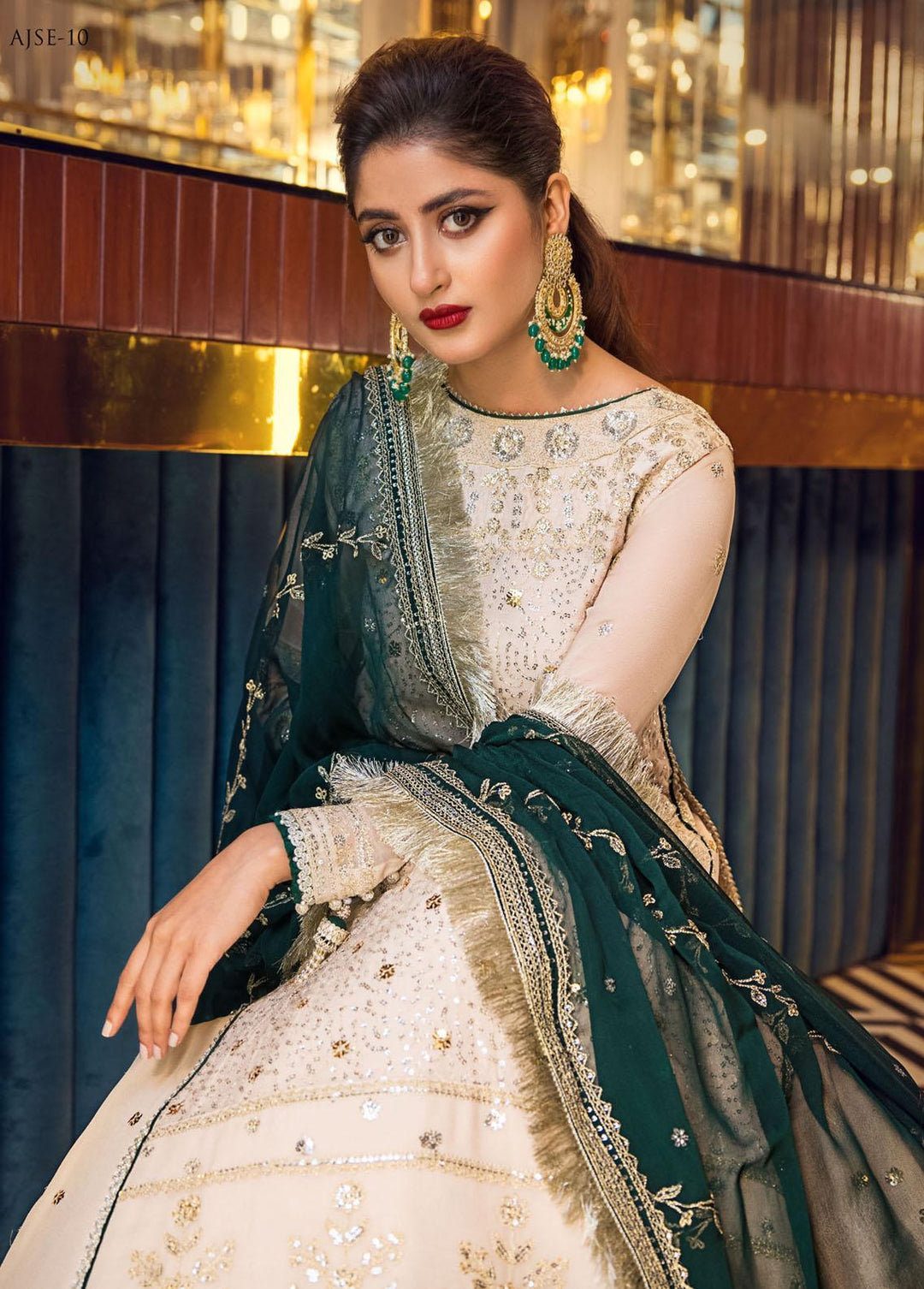 Jaan-e-Ada by Asim Jofa Embroidered  Suits Unstitched 3 Piece AJ22JA AJSE-10 - Luxury Collection