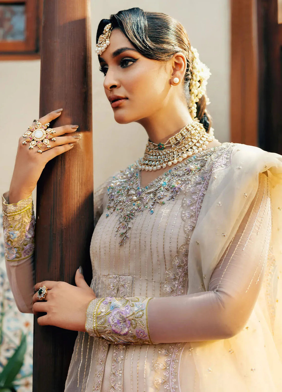 Jamnii Pret Embroidered Organza 3 Piece Suit Noor-E-Subha