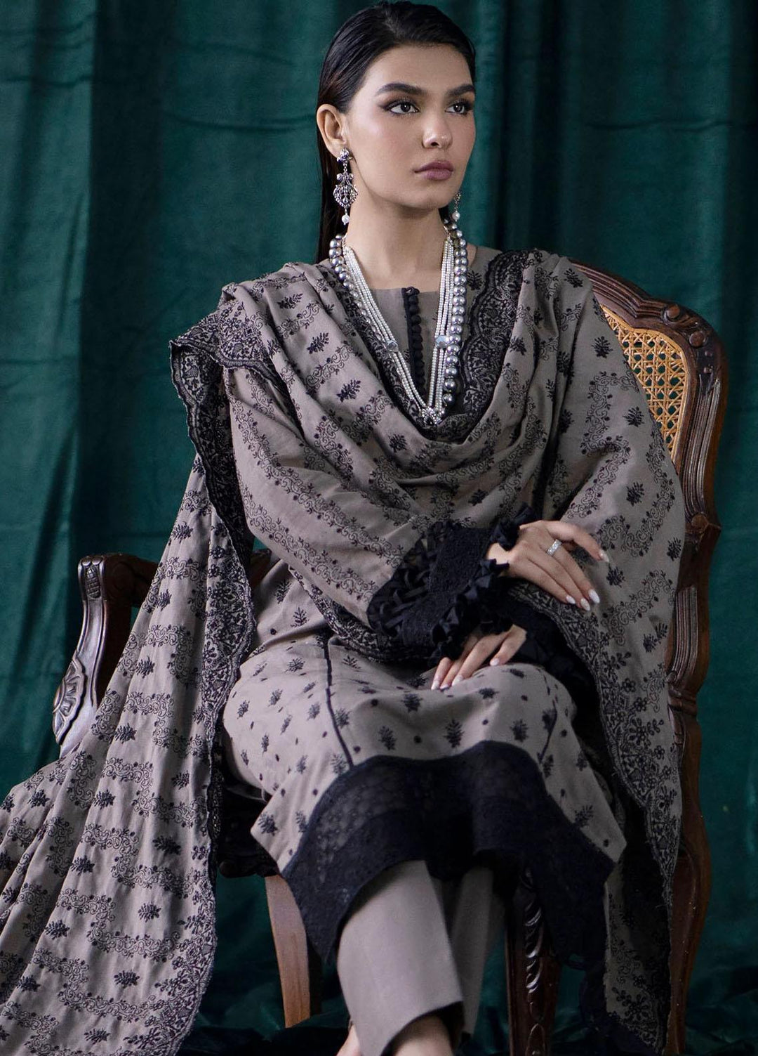 Jehan By Motifz Embroidered Khaddar Suits Unstitched 3 Piece MT23J 4352 Elif - Winter Collection