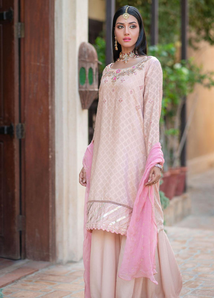 Kaara Pret Semi formal Khaadi 3 Piece Suit KR23S KR667 Whispering Petals