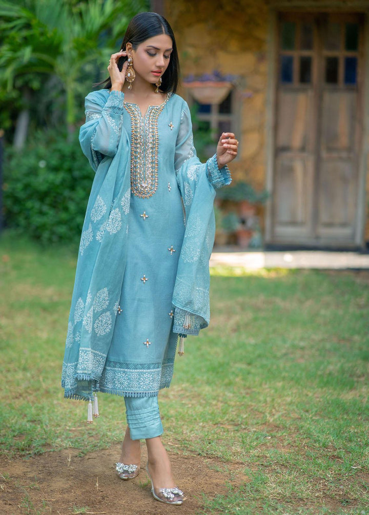 Kaara Pret Semi formal Khaadi 3 Piece Suit KR23S KR677 Sky Serenade