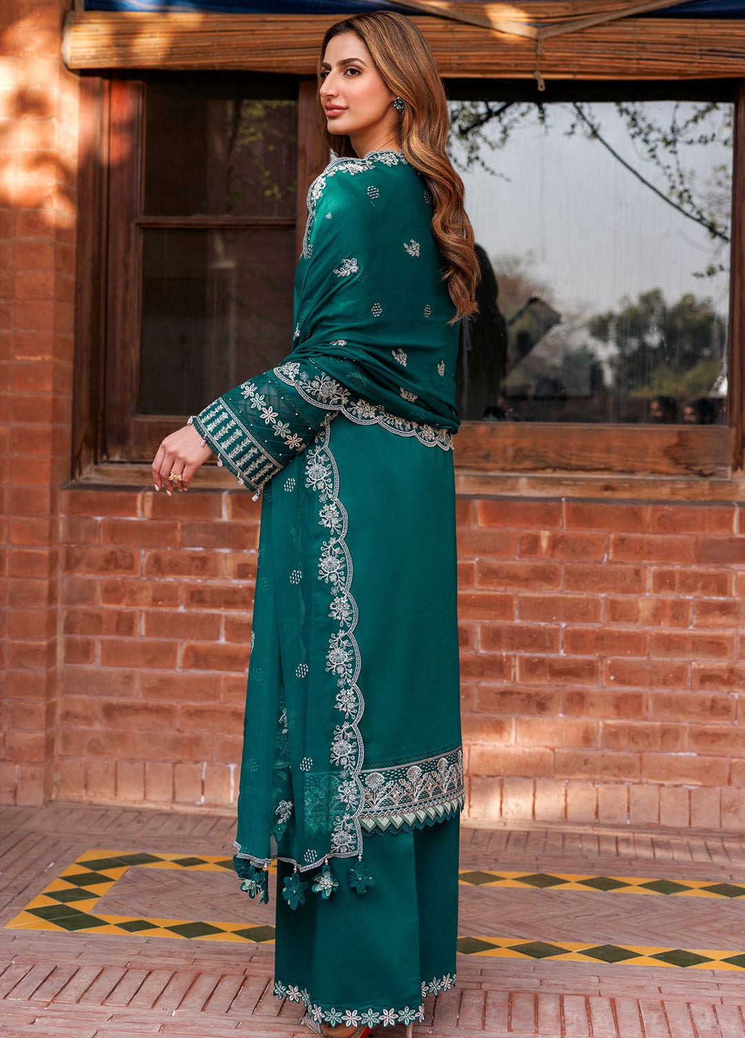 Kaavish By Farasha Embroidered Lawn Suits Unstitched 3 Piece FSH24K D-08 Teal Garland - Festive Collection
