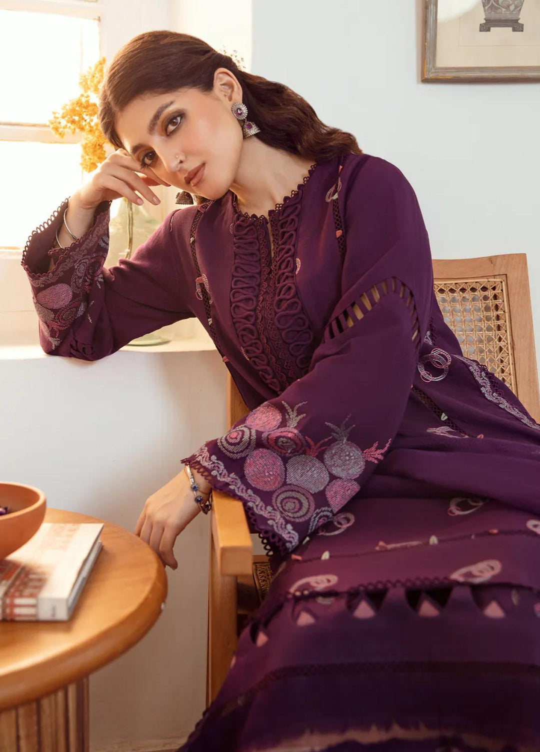 Kahani By Gisele Embroidered Khaddar Suits Unstitched 3 Piece GL23K Majestic Charm - Winter Collection