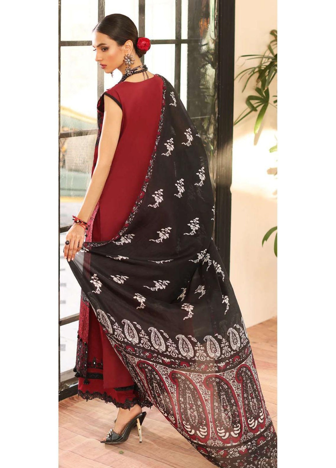 Kahf Embroidered Lawn Suits Unstitched 3 Piece KHF23LL KLC-06 - Luxury Summer Collection