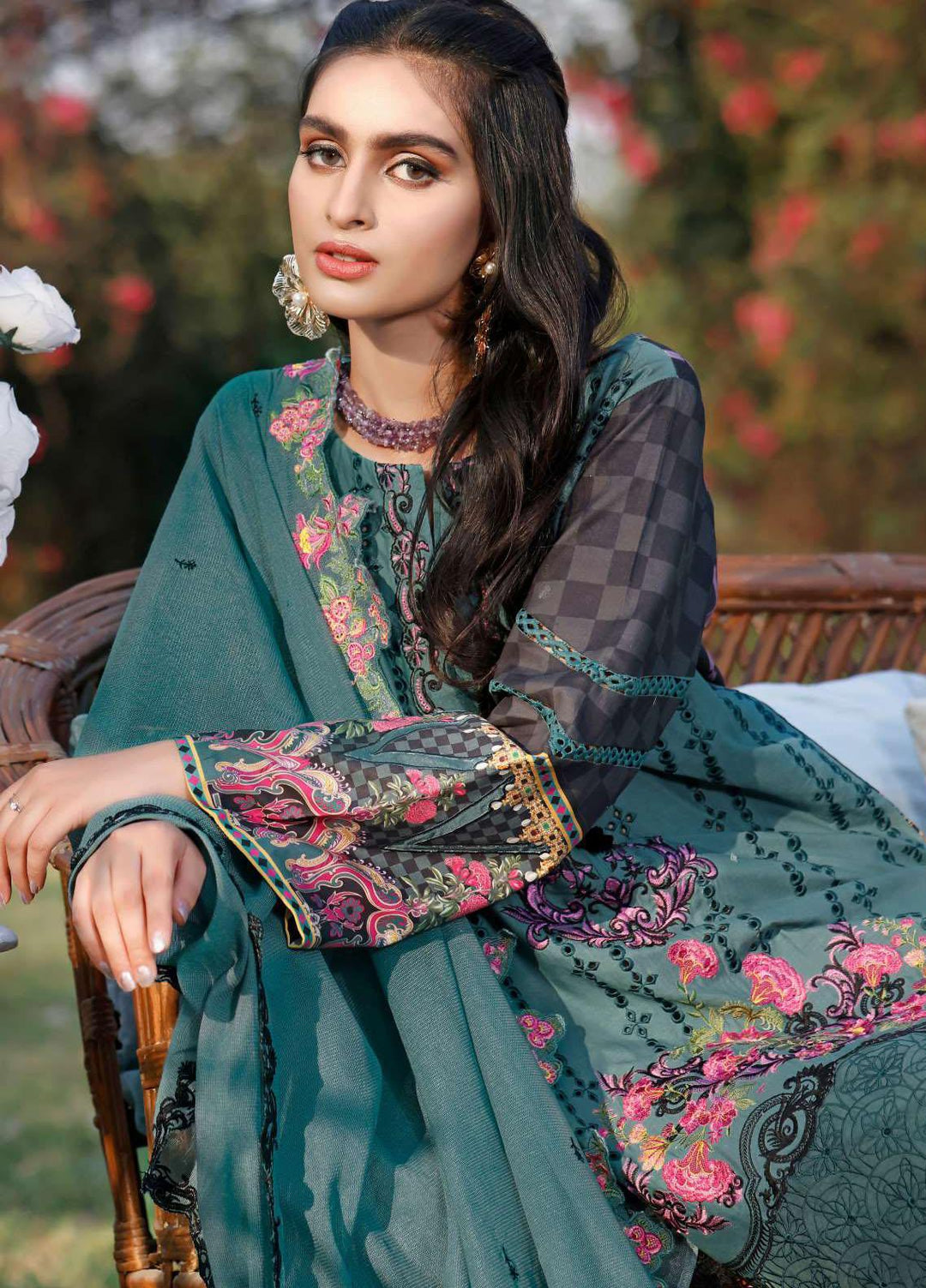 Kahf Premium Embroidered Lawn Suits Unstitched 3 Piece KHF21F 07 - Summer Collection