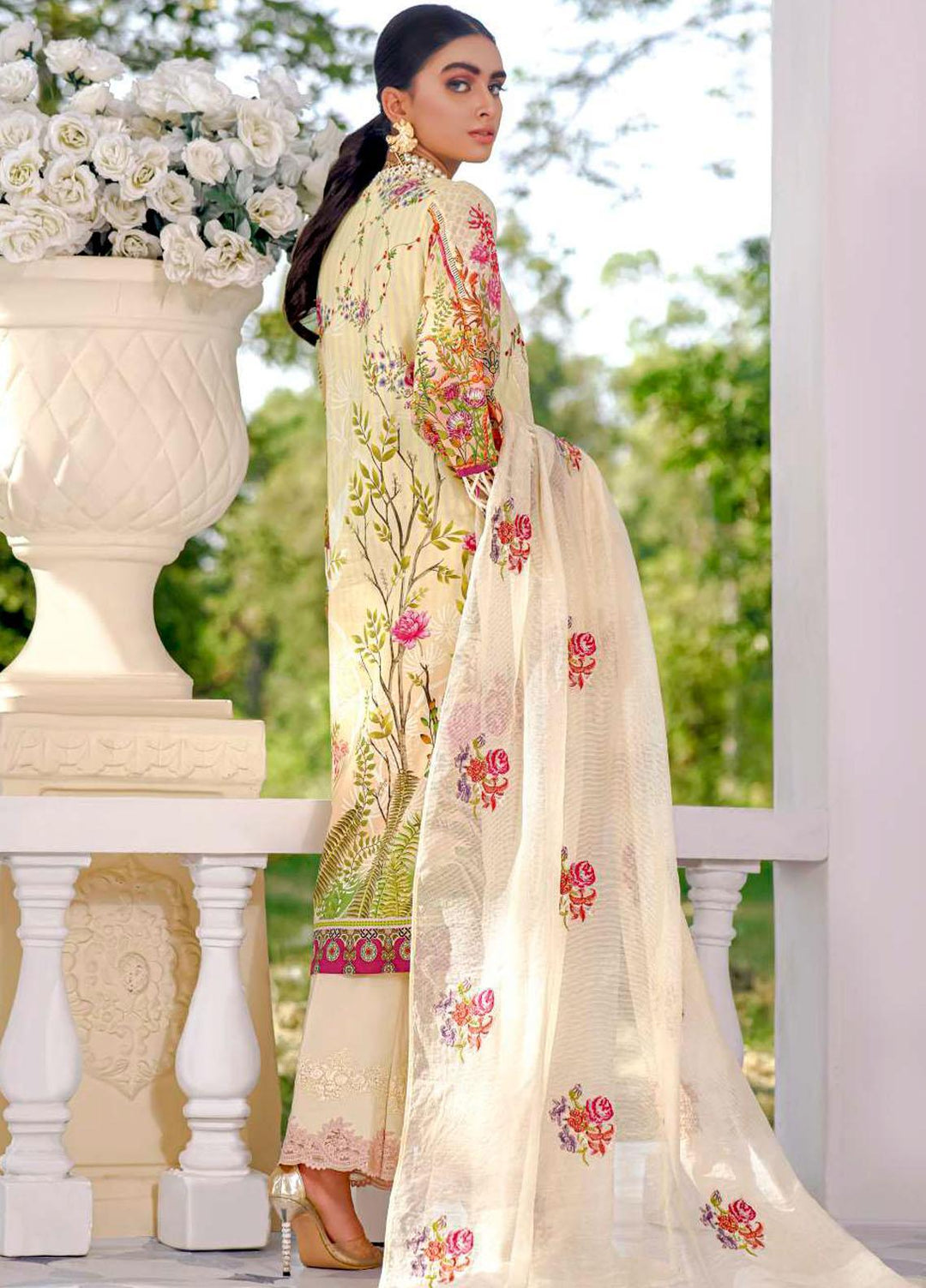 Kahf Premium Embroidered Lawn Suits Unstitched 3 Piece KHF21F 08 - Summer Collection