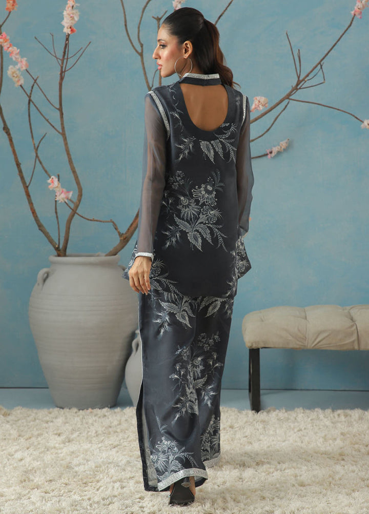 Kaira by Shamaeel Ansari Pret Embroidered Silk 2 Piece Suit KAI-05