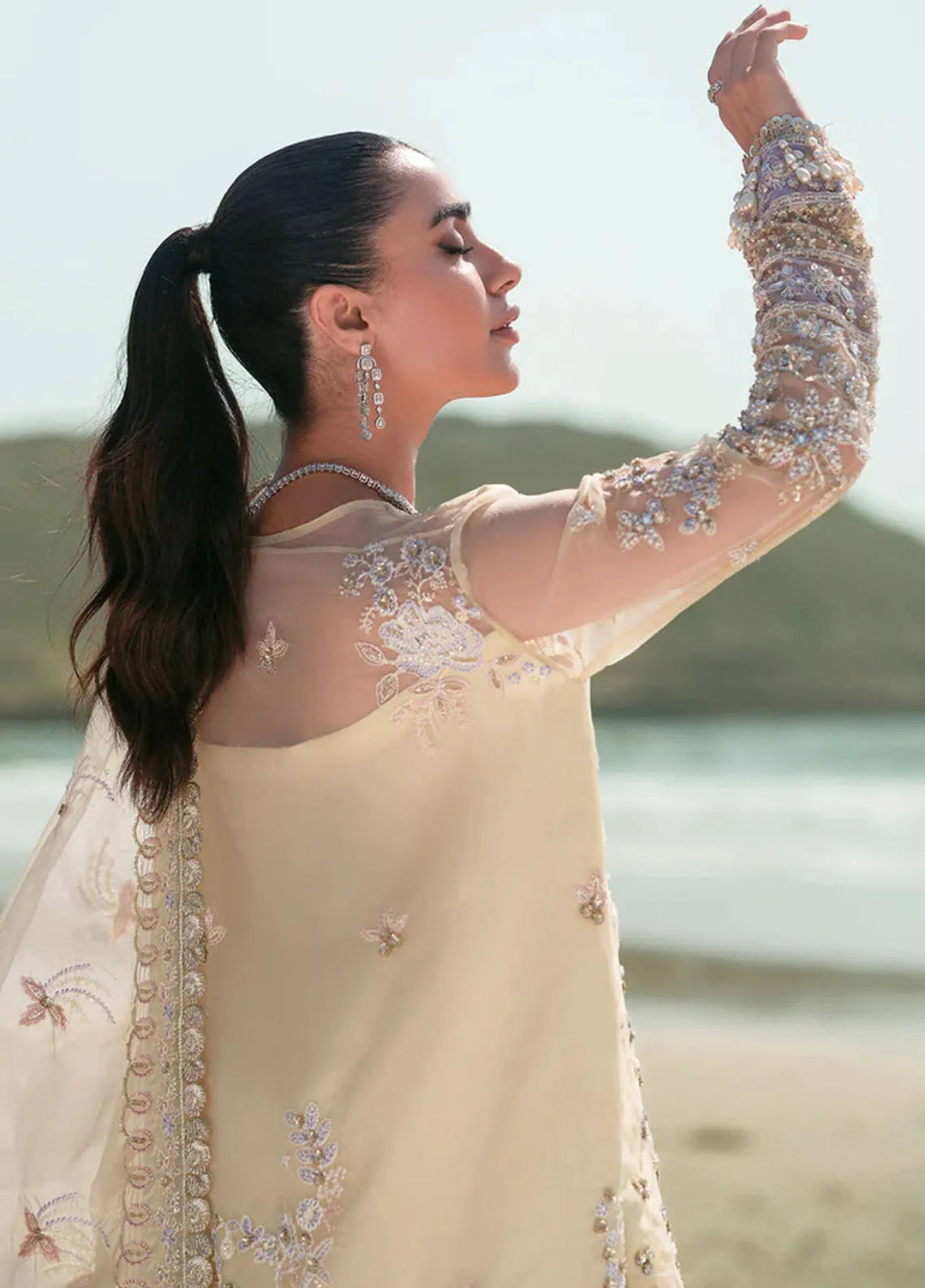 Kamari By Emaan Adeel Embroidered Organza Suit Unstitched 3 Piece EA24KR Ellie - Formal Collection