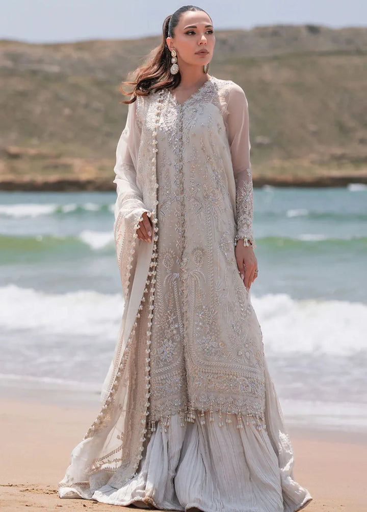 Kamari By Emaan Adeel Embroidered Organza Suit Unstitched 3 Piece EA24KR Nova - Formal Collection