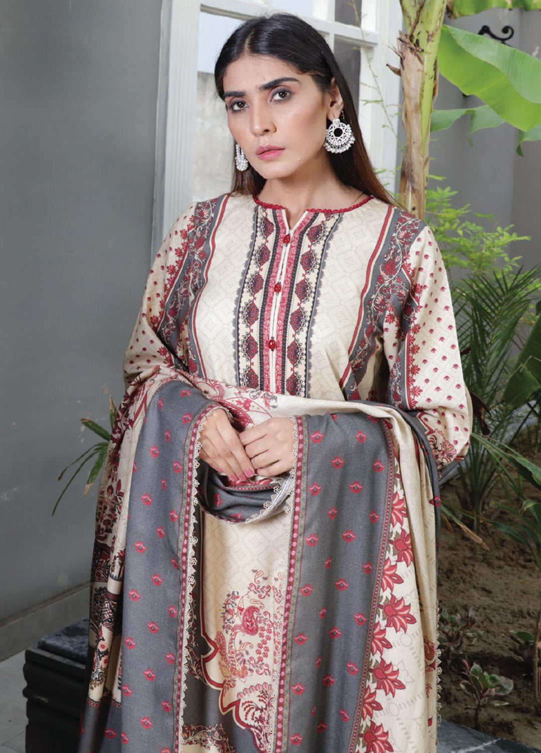 Kashaf By Humdum Printed Woolen Suits Unstitched 3 Piece HD23KF D-09 - Winter Collection