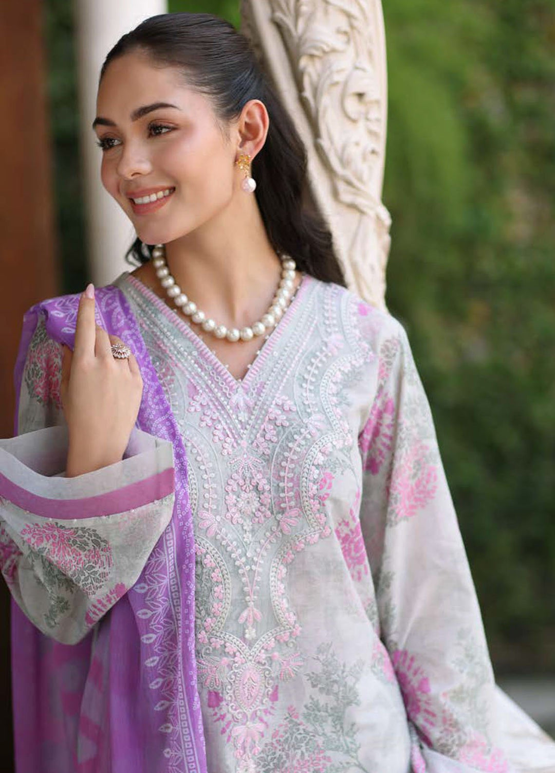 Kesariya by Riaz Arts Embroidered Lawn Suits Unstitched 3 Piece RA25KE KY-06 - Summer Collection