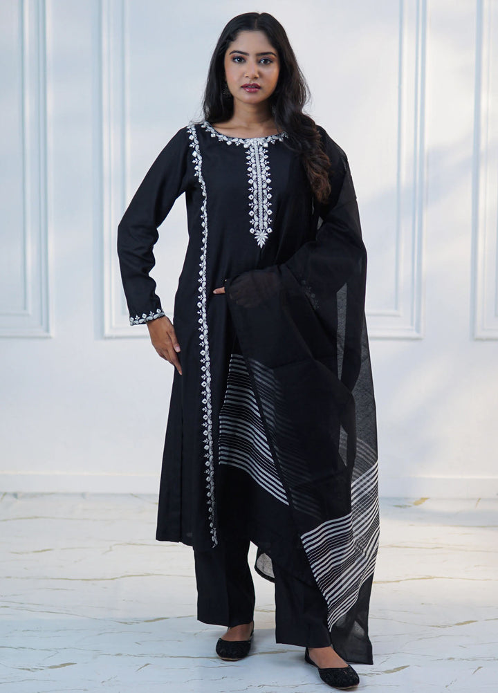 Khuwab by Kazma Pret Embroidered Cotton Lawn 3 Piece Suit Barfaab