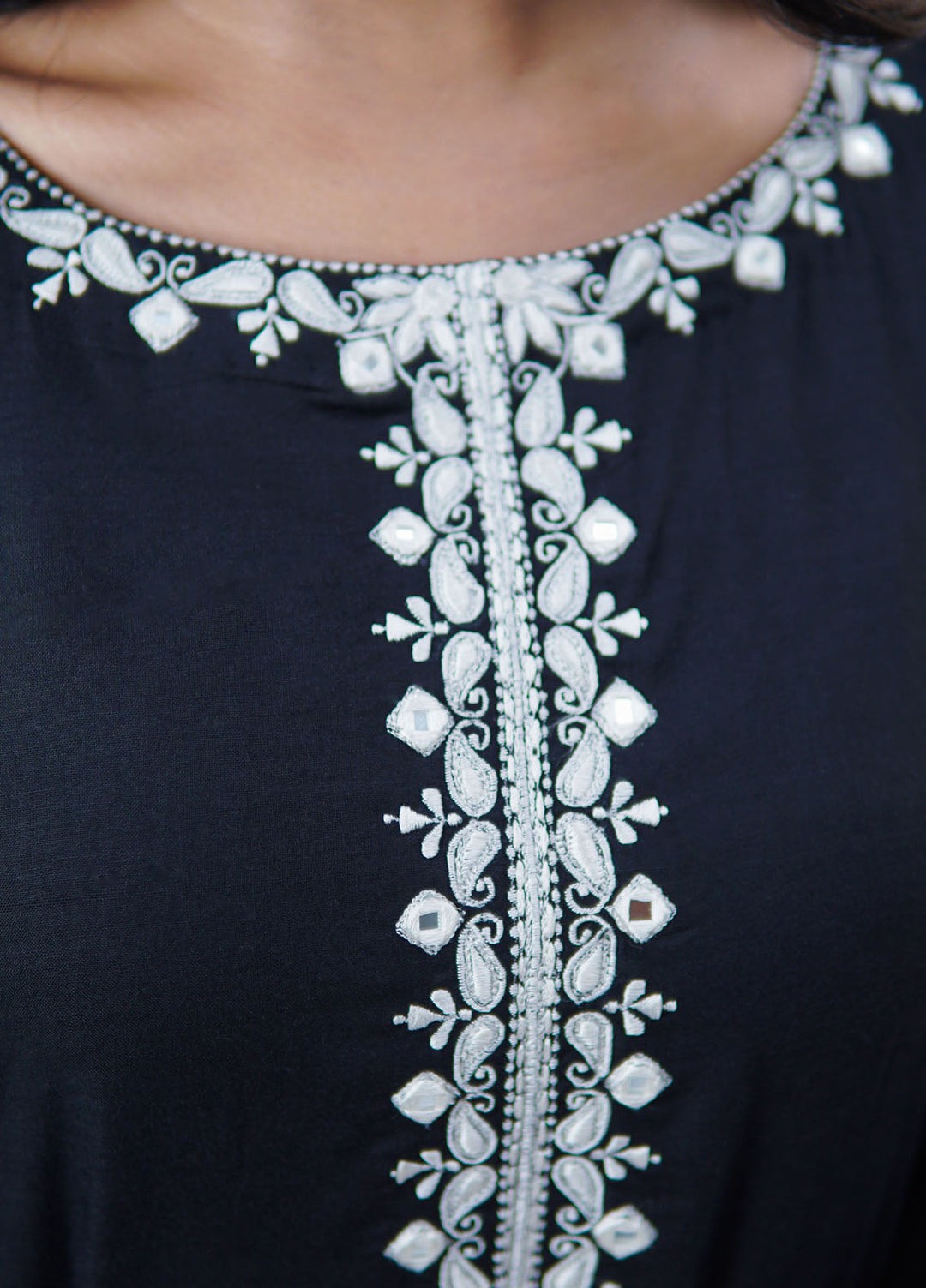 Khuwab by Kazma Pret Embroidered Cotton Lawn 3 Piece Suit Barfaab