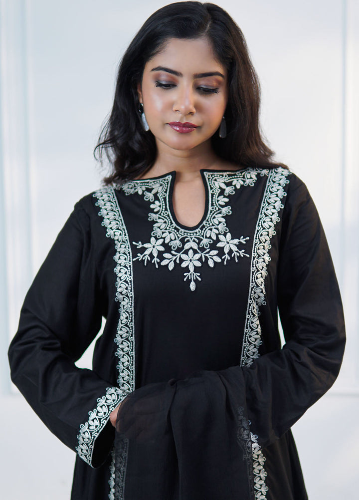 Khuwab by Kazma Pret Embroidered Cotton Lawn 3 Piece Suit Mehtab