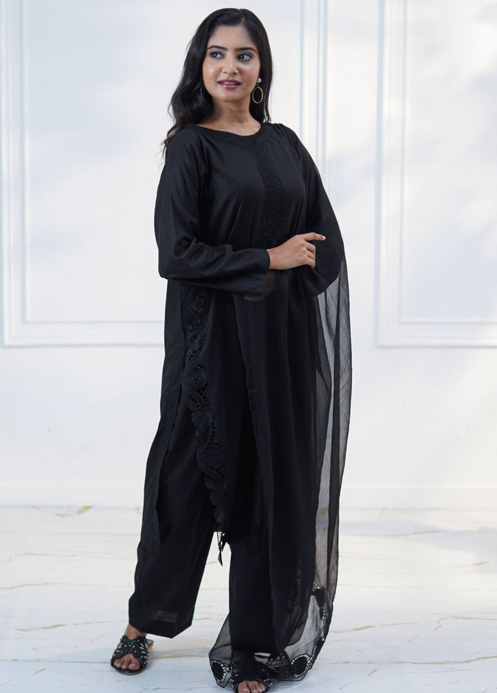 Khuwab by Kazma Pret Embroidered Cotton Lawn 3 Piece Suit Sehr