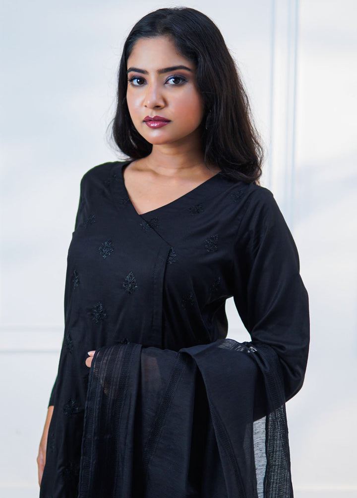 Khuwab by Kazma Pret Embroidered Cotton Lawn 3 Piece Suit Zulmat