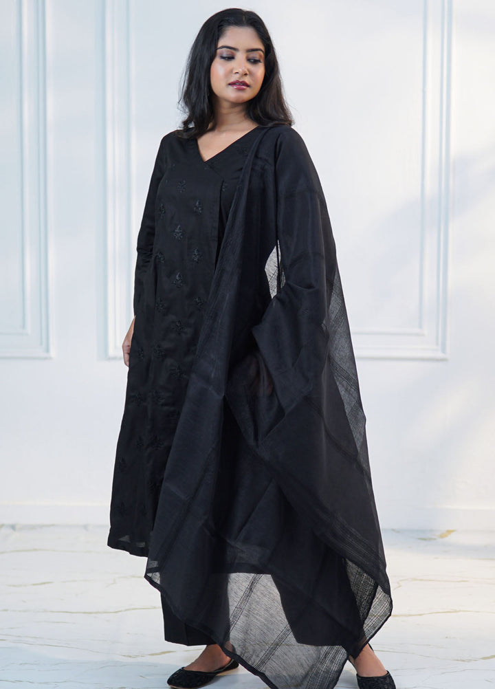 Khuwab by Kazma Pret Embroidered Cotton Lawn 3 Piece Suit Zulmat