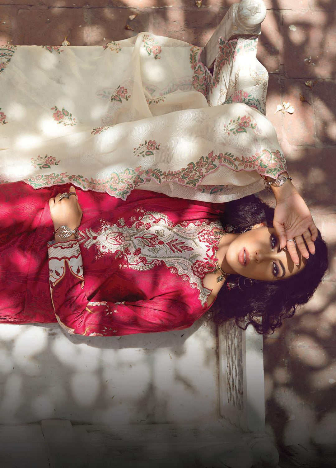 Kinaar by Shiza Hassan Embroidered Lawn Suits Unstitched 3 Piece SH21KN AFROZEH - Luxury Collection