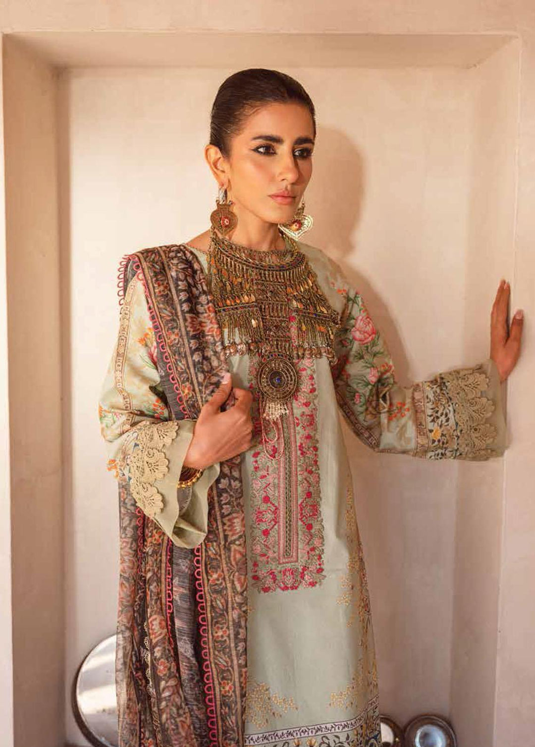 Kinaar by Shiza Hassan Embroidered Lawn Suits Unstitched 3 Piece SH23K SHZ-07 Maahiru - Summer Collection