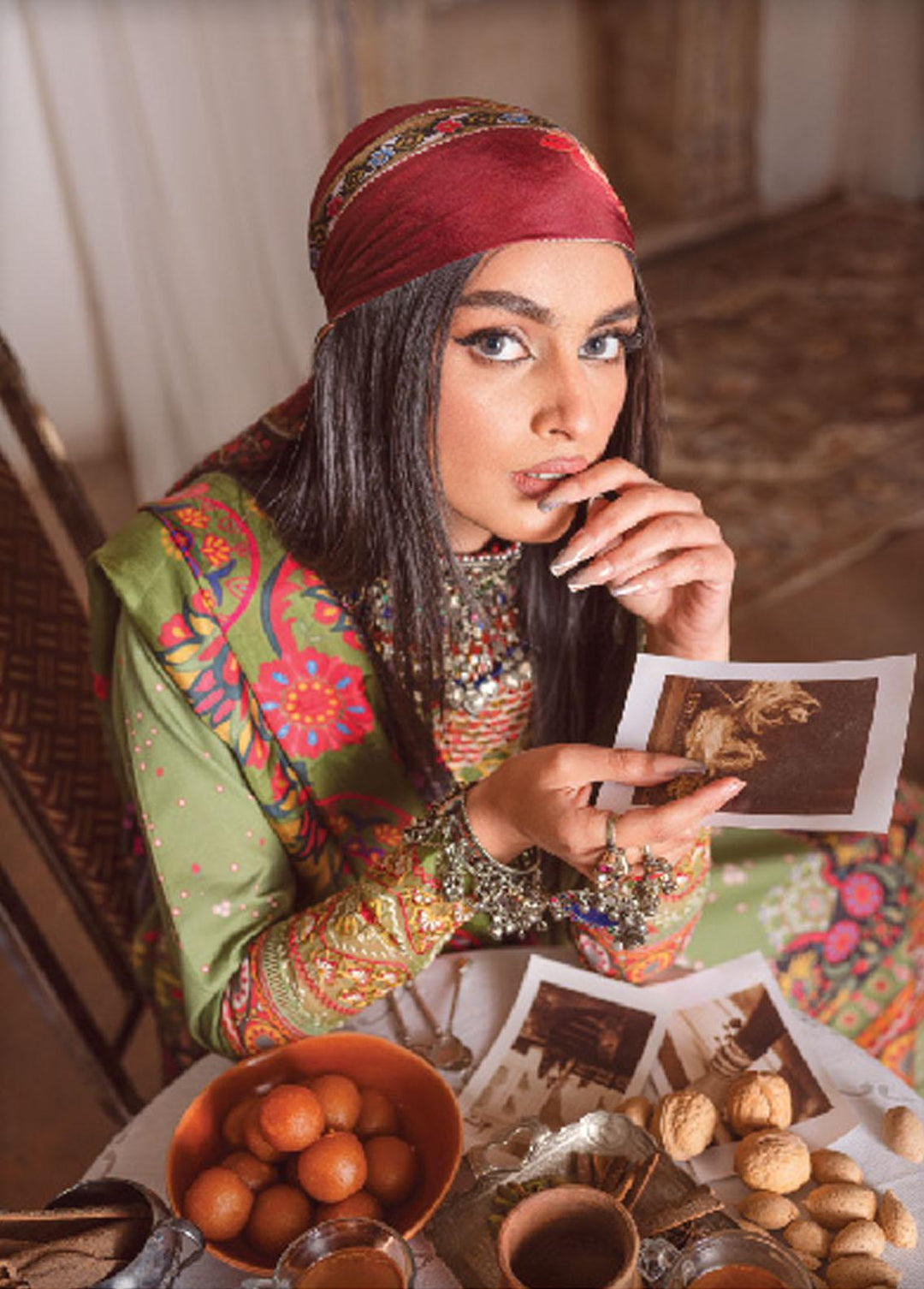 Kinaar by Shiza Hassan Embroidered Lawn Suits Unstitched 3 Piece SH23K SHZ-10 Nauratan - Summer Collection