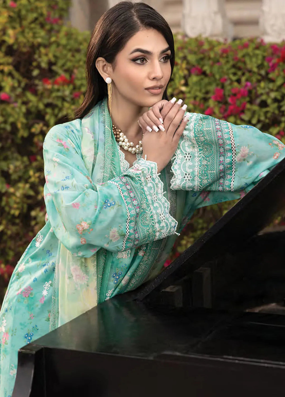 Komal by Lakhany Printed Lawn Suit Unstitched 3 Piece LSM25K LG-MM-0253 - Summer Collection