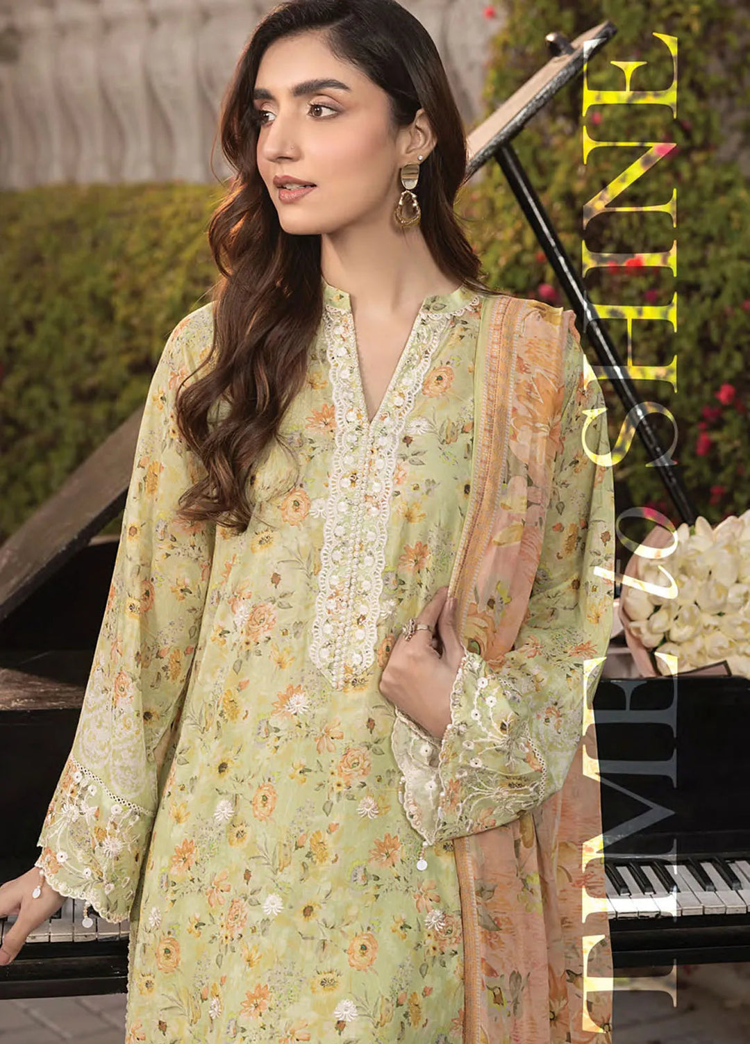Komal by Lakhany Printed Lawn Suit Unstitched 3 Piece LSM25K LG-MM-0256 - Summer Collection