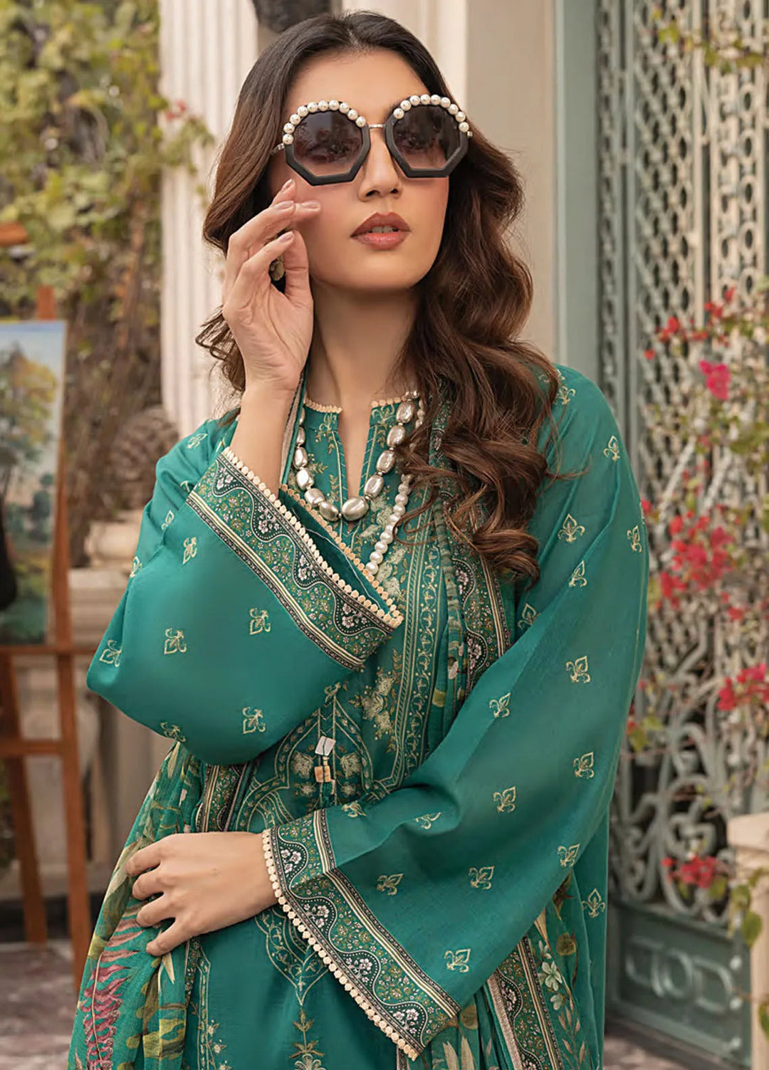 Komal by Lakhany Printed Lawn Suit Unstitched 3 Piece LSM25K LG-MM-0306 - Summer Collection