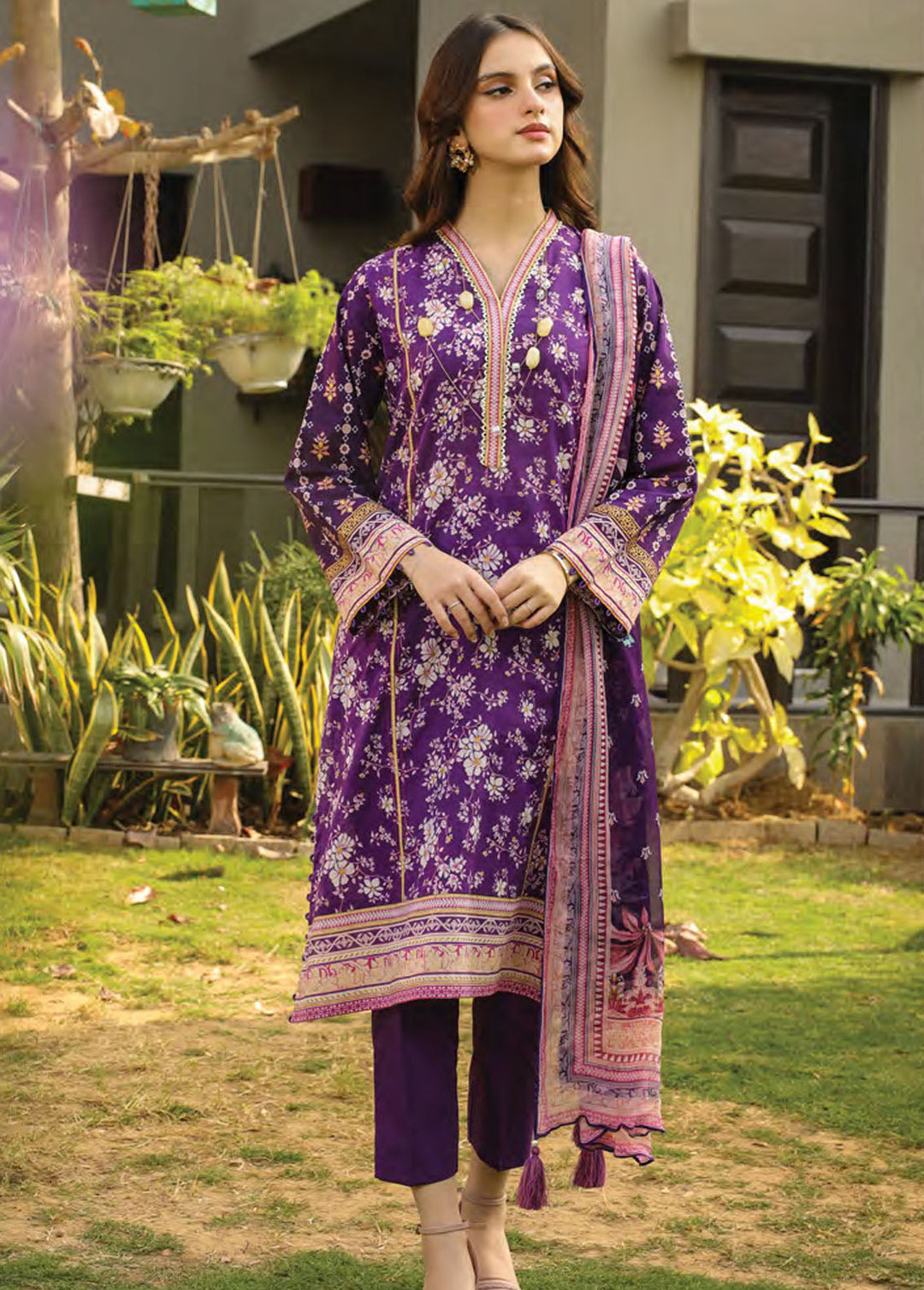 Komal Prints By Lakhany Printed Lawn Suits Unstitched 3 Piece LSM24KP LG-IZ-0088-A - Summer Collection