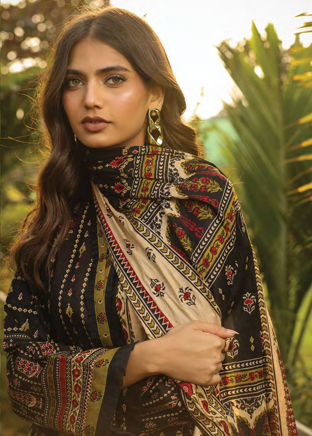 Komal Prints By Lakhany Printed Lawn Suits Unstitched 3 Piece LSM24KP LG-MM-0011-A - Summer Collection