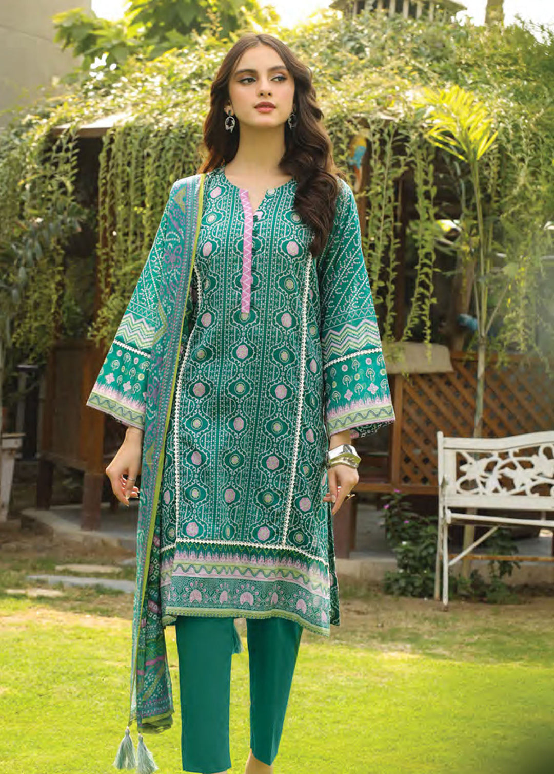 Komal Prints By Lakhany Printed Lawn Suits Unstitched 3 Piece LSM24KP LG-RL-0002-B - Summer Collection